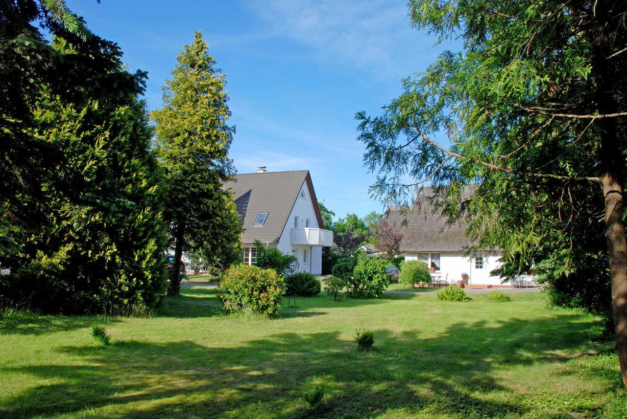 Ferienwohnungen An Der Hagenschen Middelhagen Exteriér fotografie