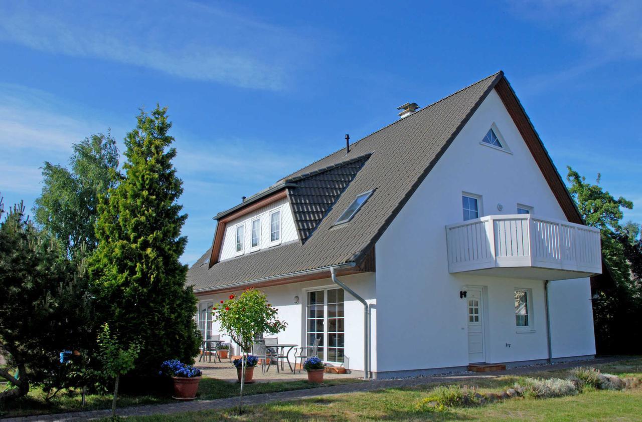 Ferienwohnungen An Der Hagenschen Middelhagen Exteriér fotografie